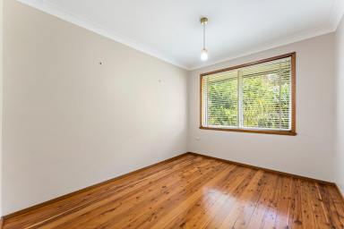Unit For Lease - NSW - Figtree - 2525 - Newly updated 2 bedroom unit!  (Image 2)