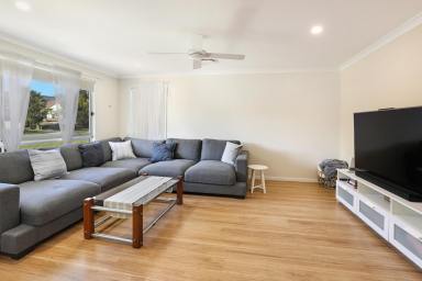 House For Sale - QLD - Palmwoods - 4555 - Modern Living in a Quiet Cul-de-Sac  (Image 2)