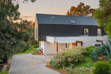 House For Sale - WA - Darlington - 6070 - Award-Winning Architectural Excellence!!  (Image 2)