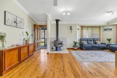 Lifestyle For Sale - NSW - Cooks Gap - 2850 - SUPERB RURAL LIVING (Image 2)