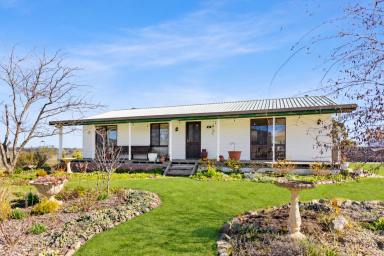 Lifestyle For Sale - NSW - Ilford - 2850 - EXCEPTIONAL ACREAGE, PRISTINE FAMILY LIVING & BREATHTAKING VIEWS (Image 2)