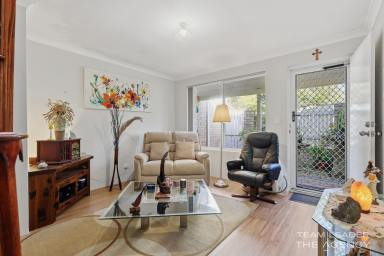House For Sale - WA - Mandurah - 6210 - Private, Secure & Perfectly Positioned NO STRATA FEES  (Image 2)