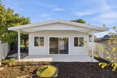 House For Sale - WA - Queens Park - 6107 - $1150pw Rent Potential - HOUSE + GRANNY FLAT + 794sqm Development Site = Winner  (Image 2)
