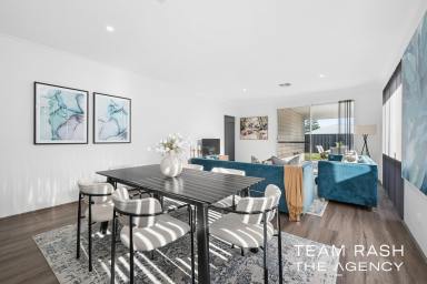 House For Sale - WA - Wannanup - 6210 - Modern Coastal Elegance in Sought-After Wannanup  (Image 2)