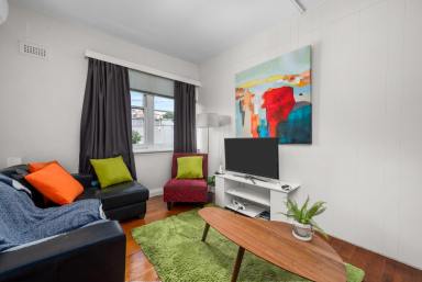 House For Lease - TAS - Hobart - 7000 - Convenient Living  (Image 2)