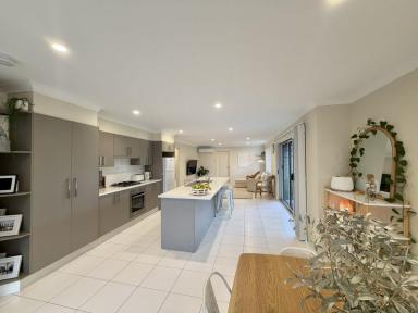 House For Lease - NSW - Old Bar - 2430 - Family Living in Bluehaven Estate  (Image 2)
