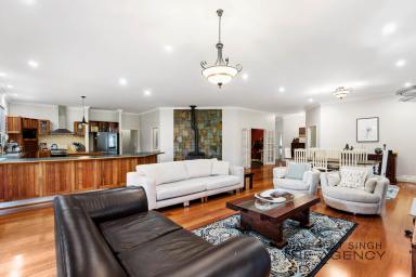 House For Sale - WA - Oakford - 6121 - A Magnificent Country Estate – Luxury, Space & Lifestyle Combined (Image 2)