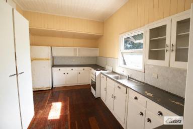 House For Sale - QLD - Forest Hill - 4342 - Character Cottage (Image 2)