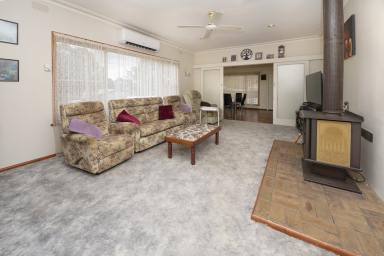 House For Sale - VIC - Nyah - 3594 - Rise above and let yourself unwind  (Image 2)