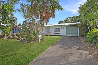 House For Lease - QLD - Bentley Park - 4869 - Modern Kitchen - Fully AC and Tiled - Pool - Solar  (Image 2)