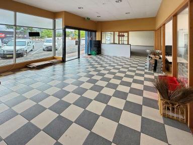 Retail For Sale - NSW - Narrandera - 2700 - PRIME BUSINESS OPPORTUNITY  (Image 2)