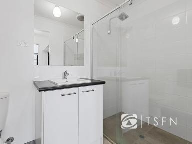 House For Sale - VIC - Epsom - 3551 - Modern, Low-Maintenance and Highly Convenient  (Image 2)