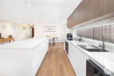 House For Sale - VIC - Soldiers Hill - 3350 - A Renovation Done Right  (Image 2)