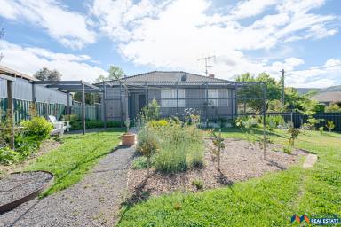 House For Sale - VIC - Myrtleford - 3737 - Peaceful 3 Bedroom home  (Image 2)