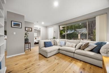 House For Sale - WA - Wilson - 6107 - Picture-Perfect Living Near the Canning River  (Image 2)