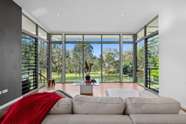 House For Sale - QLD - Wights Mountain - 4520 - PERFECT BLEND OF CONTEMPORARY DESIGN & RURAL SERENITY ON 5 ACRES (Image 2)