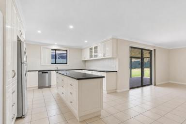 House For Sale - NSW - Gulgong - 2852 - YOUR NEXT CHAPTER STARTS HERE  (Image 2)
