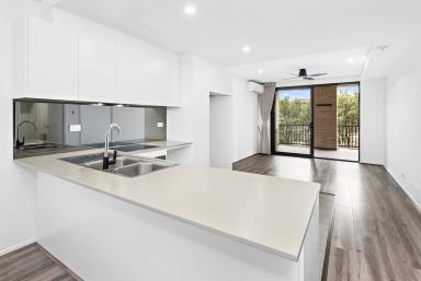Apartment For Sale - NSW - Gerringong - 2534 - Coastal Convenience in the Heart of Town (Image 2)