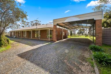 Lifestyle For Sale - VIC - Lancaster - 3620 - Lancaster Lifestyle Property (Image 2)