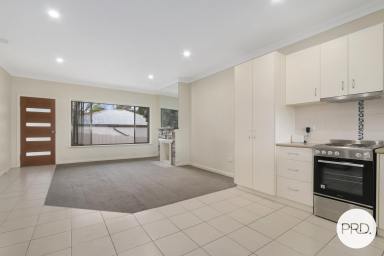 Unit For Lease - NSW - East Albury - 2640 - EAST ALBURY BEAUTY!  (Image 2)