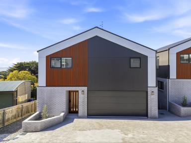 House For Lease - TAS - Bridport - 7262 - A rare opportunity  (Image 2)