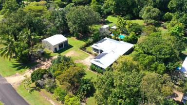 House For Sale - QLD - Tully Heads - 4854 - Paradise In Tully Heads (Image 2)