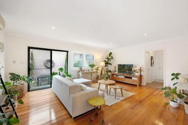 Villa For Lease - NSW - Berry - 2535 - Charming Berry Villa with Endless Potential  (Image 2)