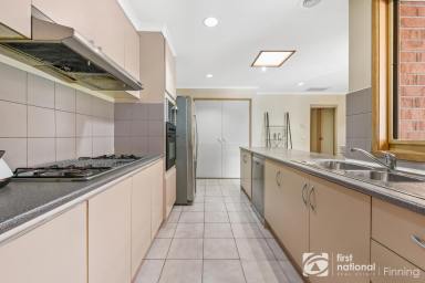 House For Lease - VIC - Cranbourne North - 3977 - Prime Location  (Image 2)