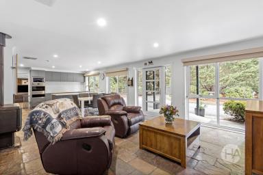 Acreage/Semi-rural For Sale - VIC - Pearcedale - 3912 - An Exceptional Acreage Opportunity with Boarding Facilities  (Image 2)