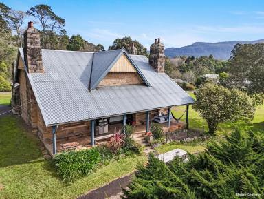 House For Sale - NSW - Kangaroo Valley - 2577 - THE OLD RECTORY - A KANGAROO VALLEY ICON  (Image 2)