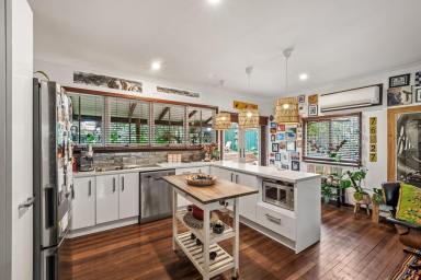 House For Sale - WA - Margaret River - 6285 - Stylish classic home with versatile studio and big shed  (Image 2)