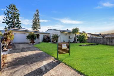 House For Sale - QLD - Bentley Park - 4869 - THE IDEAL HOME FOR ALL THE FAMILY....INSIDE AND OUT  (Image 2)