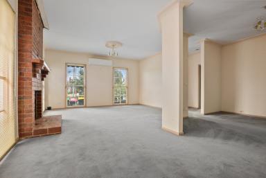 House For Lease - VIC - Mentone - 3194 - PICTURE PERFECT | COMFORTABLE FAMILY HOME | GREAT LOCATION  (Image 2)