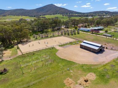 Acreage/Semi-rural For Sale - VIC - Glenrowan - 3675 - The Complete Equestrian Lifestyle Package (Image 2)
