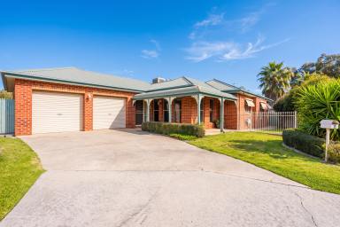 House For Sale - VIC - West Wodonga - 3690 - Neo-Federation Charm, Family Comfort & Caravan-Friendly Space  (Image 2)