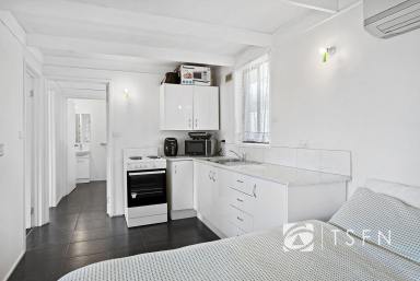 Unit For Sale - VIC - Flora Hill - 3550 - Affordable, Convenient & Walking Distance to facilities  (Image 2)