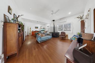 House For Sale - NSW - Merriwa - 2329 - Hidden Gem in Merriwa! (Image 2)