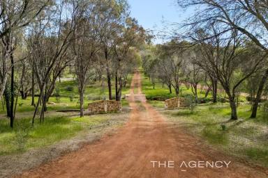 House For Sale - WA - Bakers Hill - 6562 - "Country Charmer"  (Image 2)