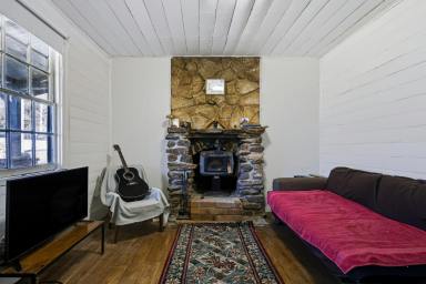 House For Sale - NSW - Kandos - 2848 - CHARMING COTTAGE ON 1,349SQM  (Image 2)