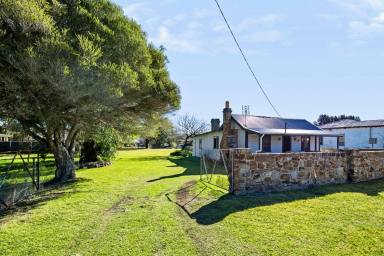 House For Sale - NSW - Kandos - 2848 - CHARMING COTTAGE ON 1,349SQM  (Image 2)