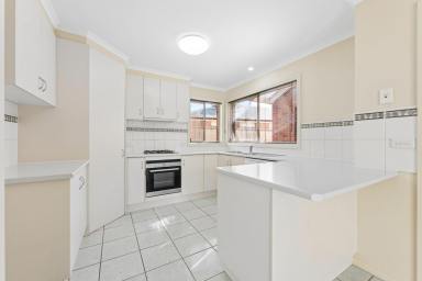House For Sale - VIC - Mildura - 3500 - NOTHING TO BE DONE, MOVE IN & ENJOY!  (Image 2)