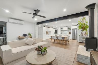 House For Sale - WA - Edgewater - 6027 - Impressive Family Home with Exceptional Outdoor Living  (Image 2)