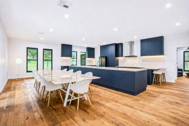 House For Sale - SA - Naracoorte - 5271 - Executive rural-residential living  (Image 2)
