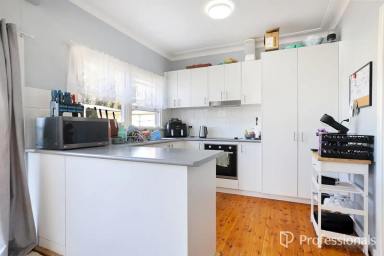 House For Lease - NSW - West Tamworth - 2340 - 1 Donald Street, West Tamworth  (Image 2)