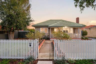 House For Sale - WA - Rivervale - 6103 - Summer Starts in the Backyard  (Image 2)