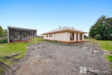 Lifestyle For Sale - VIC - Pearcedale - 3912 - ANYTHING'S POSSIBLE…  (Image 2)