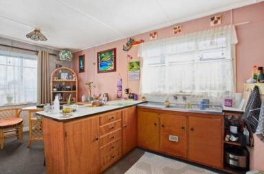 Unit For Lease - TAS - Newnham - 7248 - 1 bedroom unit available for rent in Newnham (Image 2)