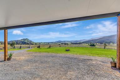 Lifestyle For Sale - NSW - Mudgee - 2850 - INCREDIBLE COUNTRY, INCREDIBLE LOCATION, EVEN BETTER VIEWS (Image 2)