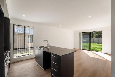 House For Sale - WA - Margaret River - 6285 - Brand New Home - Jump The Queue  (Image 2)