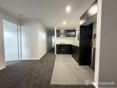 House For Lease - NSW - West Tamworth - 2340 - 2 Bedroom Duplex - West Tamworth  (Image 2)
